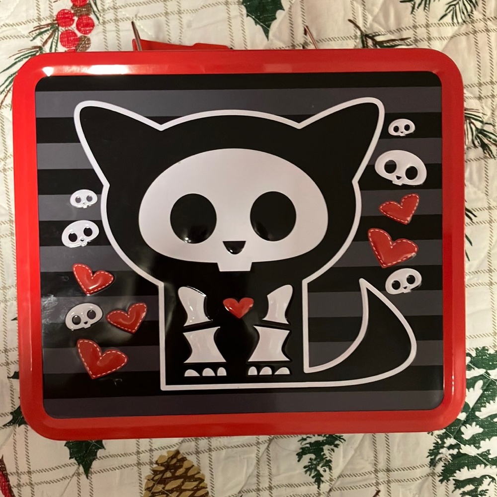Rare SkeleAnimals Lunch Box